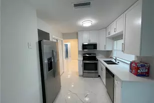 2273 NW 81st Ave, Sunrise, FL 33322 - Photo 5