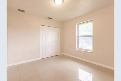 5201 NW 17th Court #B, Lauderhill, FL 33313 - Photo 9