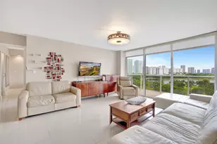 3701 N Country Club Dr, Aventura, FL 33180 - Photo 5