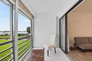 2121 W Woolbright Rd, Boynton Beach, FL 33426 - Photo 15