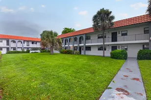 2121 W Woolbright Rd, Boynton Beach, FL 33426 - Photo 27