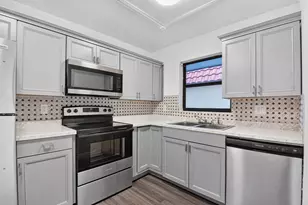 2121 W Woolbright Rd, Boynton Beach, FL 33426 - Photo 11