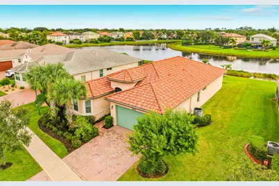 12063 SW Bennington Circle, Port Saint Lucie, FL 34987 - Photo 3