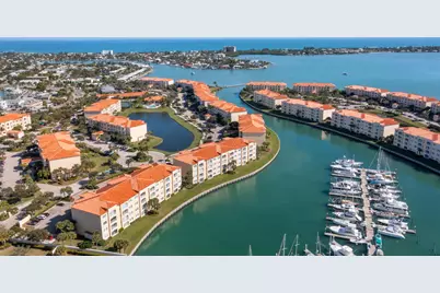 9 Harbour Isle Drive E #102, Fort Pierce, FL 34949 - Photo 39