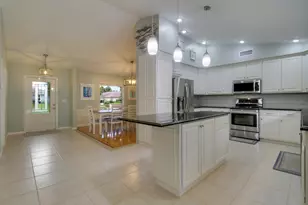 19823 Hibiscus Dr, Jupiter, FL 33469 - Photo 7