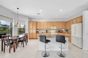 7546 Pebble Shores Terrace, Lake Worth, FL 33467 - Photo 11