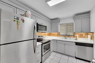 7342 Ashmont Cir, Tamarac, FL 33321 - Photo 7