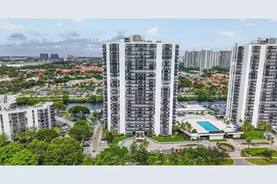 3625 N Country Club Drive #1807, Aventura, FL 33180 - Photo 41