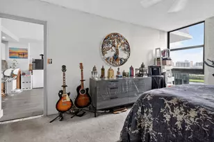 3625 N Country Club Dr, Aventura, FL 33180 - Photo 23
