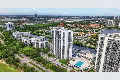 3625 N Country Club Drive #1807, Aventura, FL 33180 - Photo 35