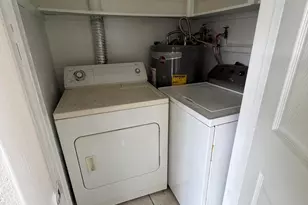 1709 SW 11th St, Fort Lauderdale, FL 33312 - Photo 9