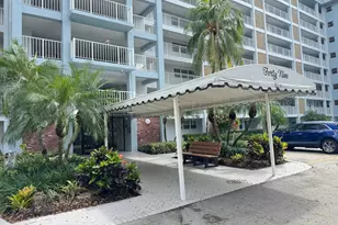 3091 N Course Dr, Pompano Beach, FL 33069 - Photo 17