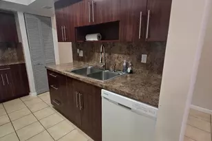 1320 SW 75th Ave, North Lauderdale, FL 33068 - Photo 5