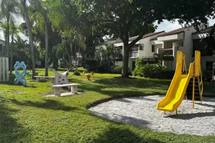 6625 Racquet Club Dr, Lauderhill, FL 33319 - Photo 65