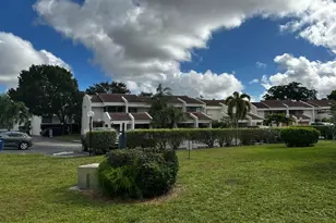 6625 Racquet Club Dr, Lauderhill, FL 33319 - Photo 53