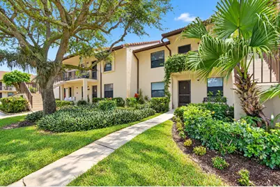 4570 Lucerne Lakes Boulevard E #203, Lake Worth, FL 33467 - Photo 5