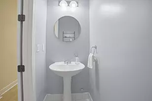 8706 Blaze Ct, Davie, FL 33328 - Photo 13
