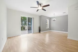 8706 Blaze Ct, Davie, FL 33328 - Photo 9