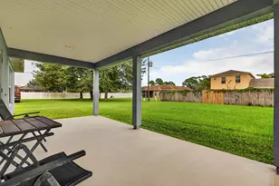 1317 SE Sandia Dr, Port Saint Lucie, FL 34983 - Photo 33