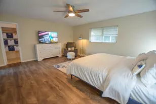 1210 SW 26th Ave, Boynton Beach, FL 33426 - Photo 9