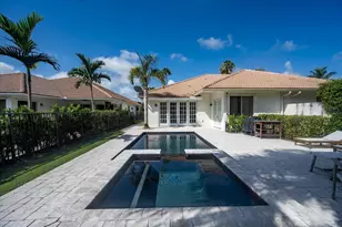 2910 Twin Oaks Way, Wellington, FL 33414 - Photo 1