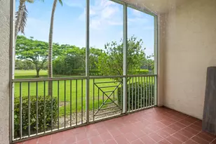 3500 Oaks Clubhouse Dr, Pompano Beach, FL 33069 - Photo 1