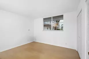 3210 Holiday Springs Blvd, Margate, FL 33063 - Photo 15