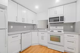 3210 Holiday Springs Blvd, Margate, FL 33063 - Photo 5
