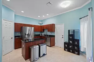 2390 SE 17th Terrace, Homestead, FL 33035 - Photo 5