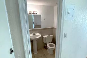 16400 NE 17th Ave, North Miami Beach, FL 33162 - Photo 3