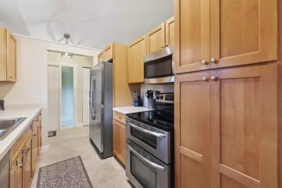 109 Half Moon Circle #C, Jupiter, FL 33458 - Photo 11