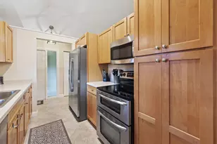 109 Half Moon Cir, Jupiter, FL 33458 - Photo 11