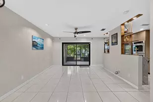 10377 NW 3rd St, Pembroke Pines, FL 33026 - Photo 5