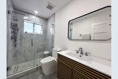 317 NW 26th Court, Wilton Manors, FL 33311 - Photo 17