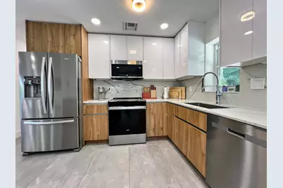 317 NW 26th Court, Wilton Manors, FL 33311 - Photo 9