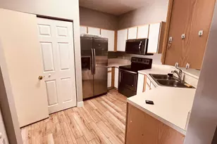 4737 SW 13th Ct, Deerfield Beach, FL 33442 - Photo 9