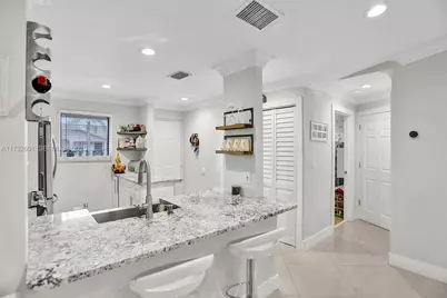 9395 Boca Cove Circle #1208, Boca Raton, FL 33428 - Photo 7