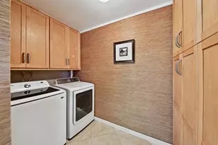 1931 NW 38th St, Oakland Park, FL 33309 - Photo 31