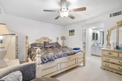 9221 Sunrise Lakes Boulevard #109, Sunrise, FL 33322 - Photo 9