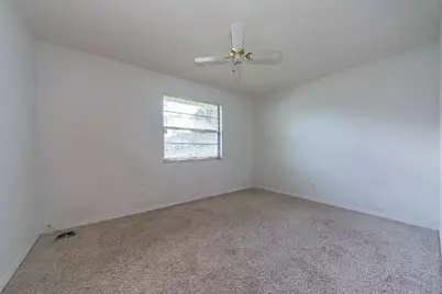 1636 20th Place SW, Vero Beach, FL 32962 - Photo 17
