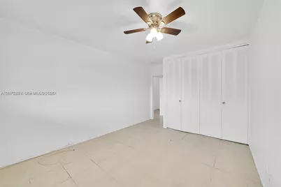 1050 E Sample Road #309, Pompano Beach, FL 33064 - Photo 11
