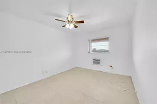 1050 E Sample Rd, Pompano Beach, FL 33064 - Photo 13