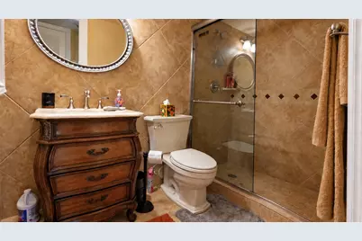 211 S Hollybrook Drive #101, Pembroke Pines, FL 33025 - Photo 15