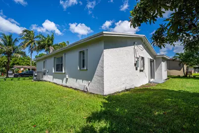 4830 NW 18th Street, Lauderhill, FL 33313 - Photo 23
