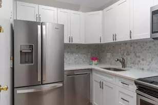 2400 NE 33rd Ave, Fort Lauderdale, FL 33305 - Photo 11