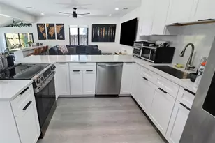 508 SW 13th St, Fort Lauderdale, FL 33315 - Photo 9