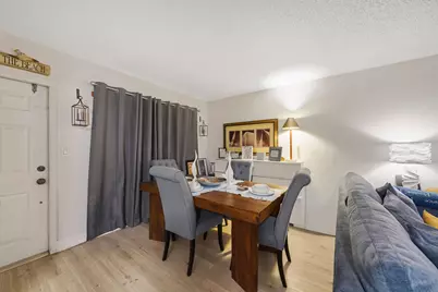 5486 Courtyard Drive #5486, Margate, FL 33063 - Photo 9