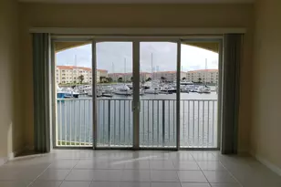 11 Harbour Isle Dr W, Fort Pierce, FL 34949 - Photo 11