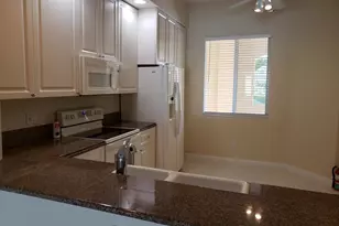 11 Harbour Isle Dr W, Fort Pierce, FL 34949 - Photo 5