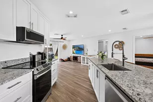 141 Arrowhead Cir, Jupiter, FL 33458 - Photo 17